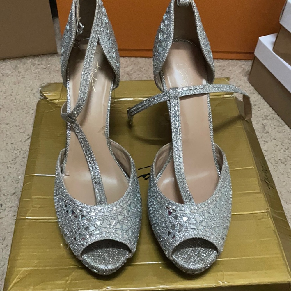 Honey! Showstopper 4.5 inch shimmer